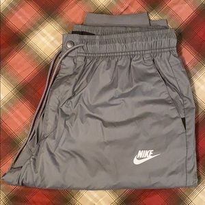 Nike men’s windbreaker joggers - XL